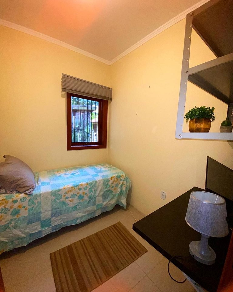 Casa caminho da guarda