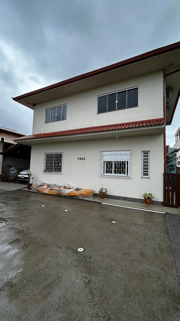 apartamento 2 quartos com ar , mar aberto