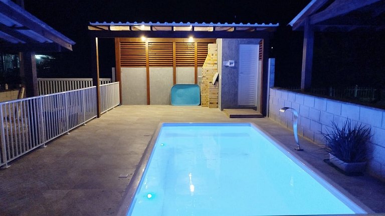 Refúgio Perfeito com Piscina