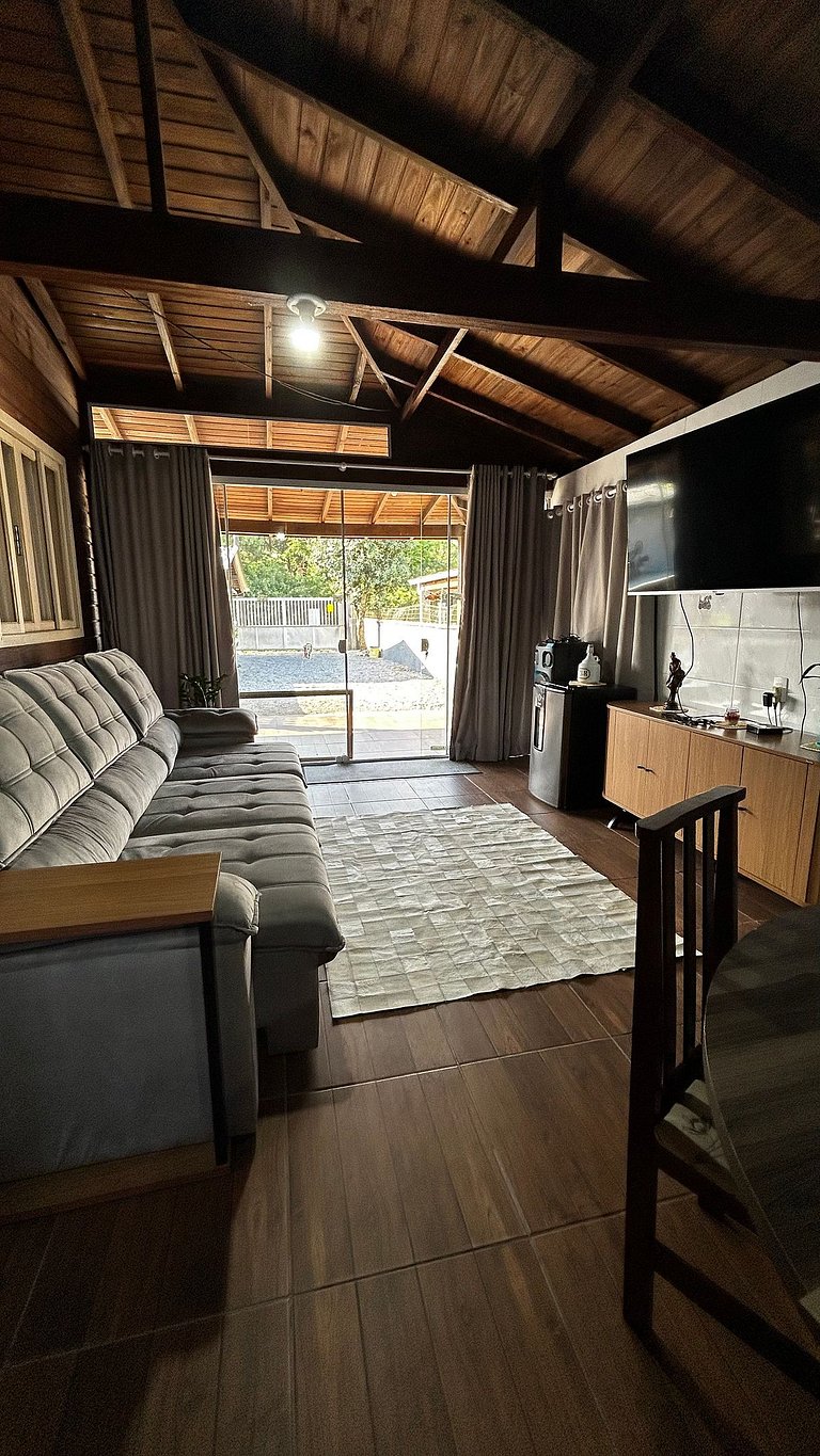 Casa Mar Azul com piscina.