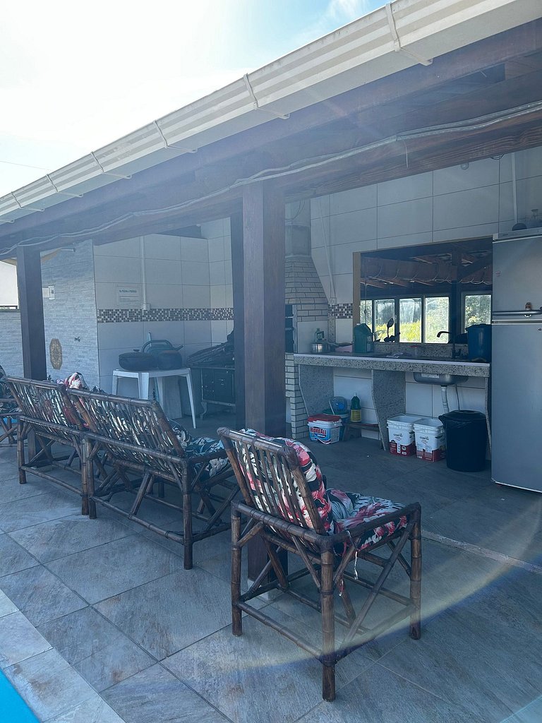 Casa Mar Azul com piscina.