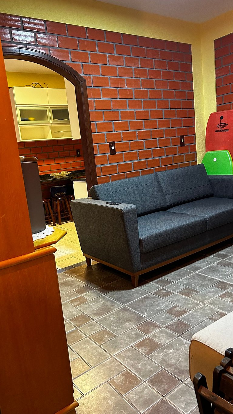 Sobrado maravilhoso com piscina p/ 14 pessoas