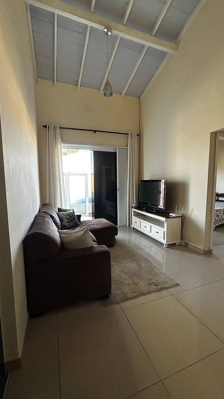 Casa com 5 Quartos a 300m da Praia