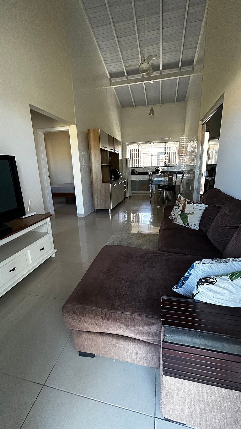 Casa com 5 Quartos a 300m da Praia