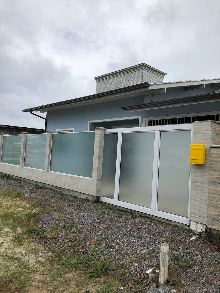 Casa com 5 Quartos a 300m da Praia