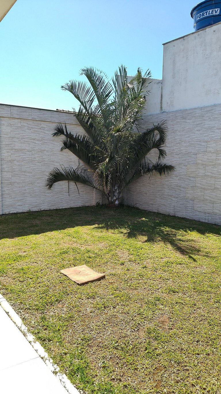 Casa com 5 Quartos a 300m da Praia