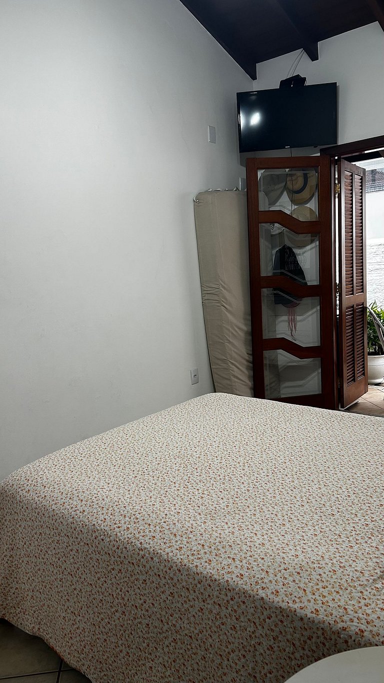 Praia de Cima: Seu Refúgio para Descansar