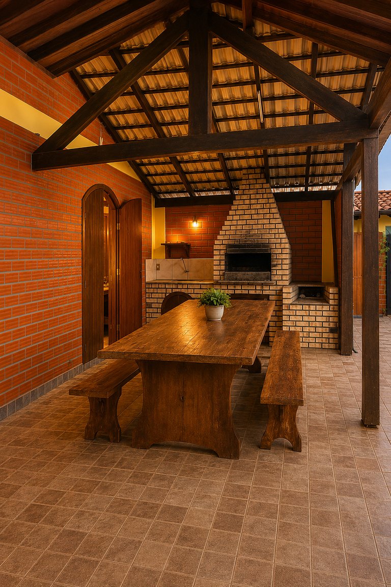 Sobrado maravilhoso com piscina p/ 14 pessoas