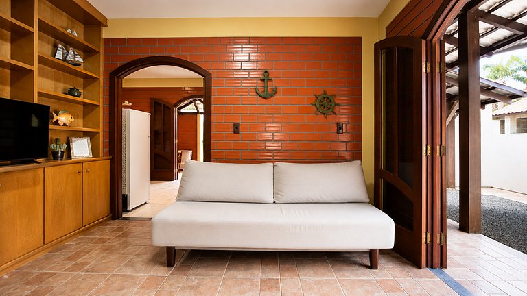 Sobrado maravilhoso com piscina p/ 14 pessoas
