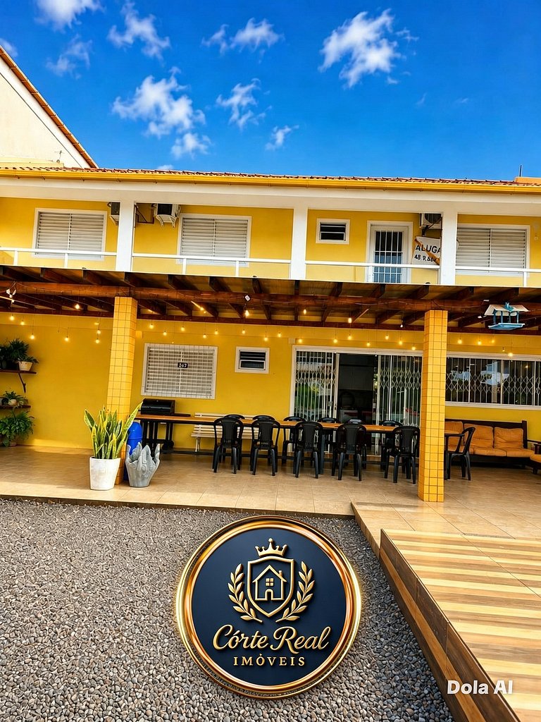 casa amarela com piscina14 pessoas