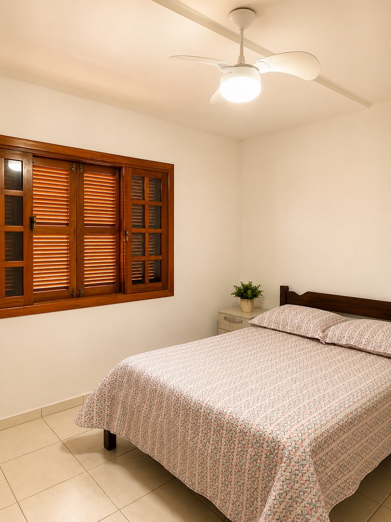 lindo sobrado com 4 quartos
