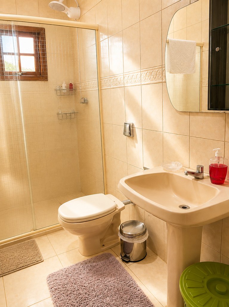lindo sobrado com 4 quartos